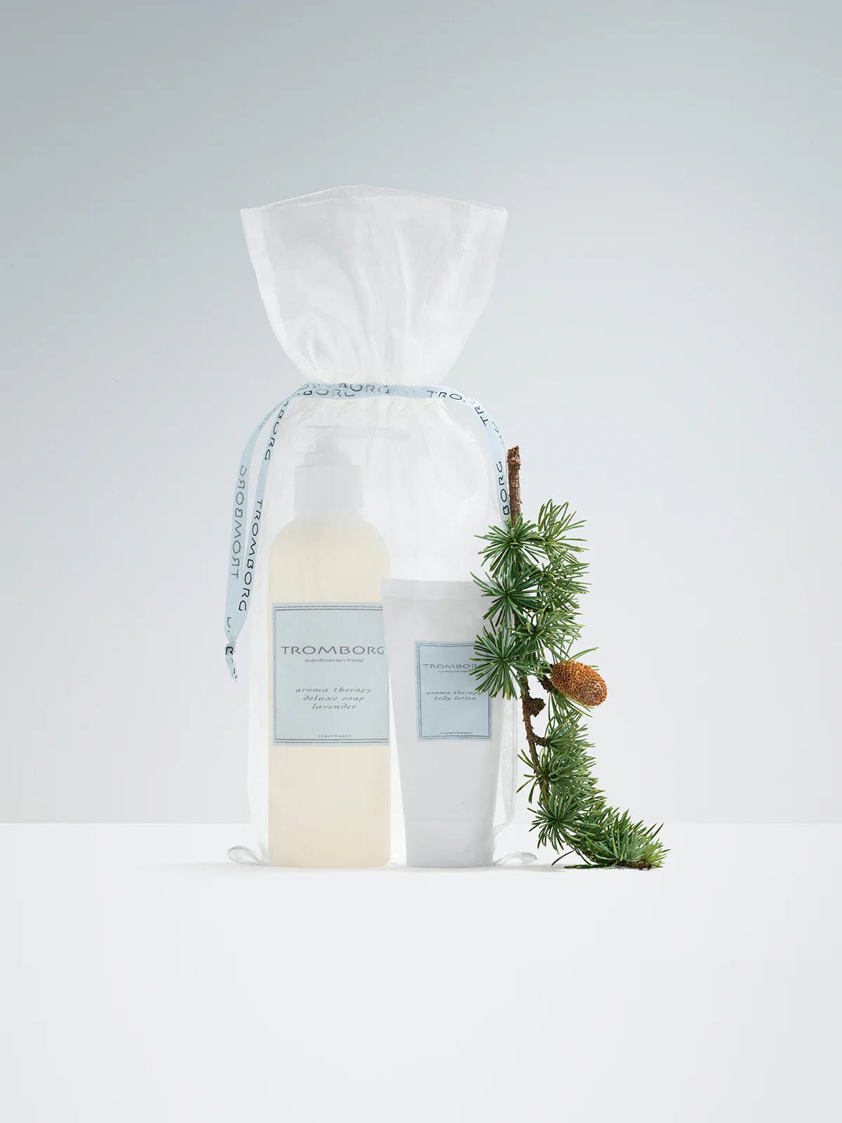 Tromborg Aroma Therapy Deluxe Soap Lavender Christmas Set