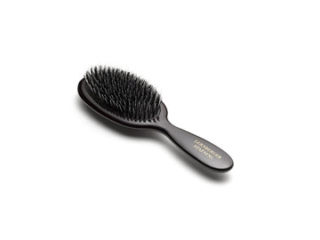 Image of Lernberger & Stafsing Dressing Brush Medium