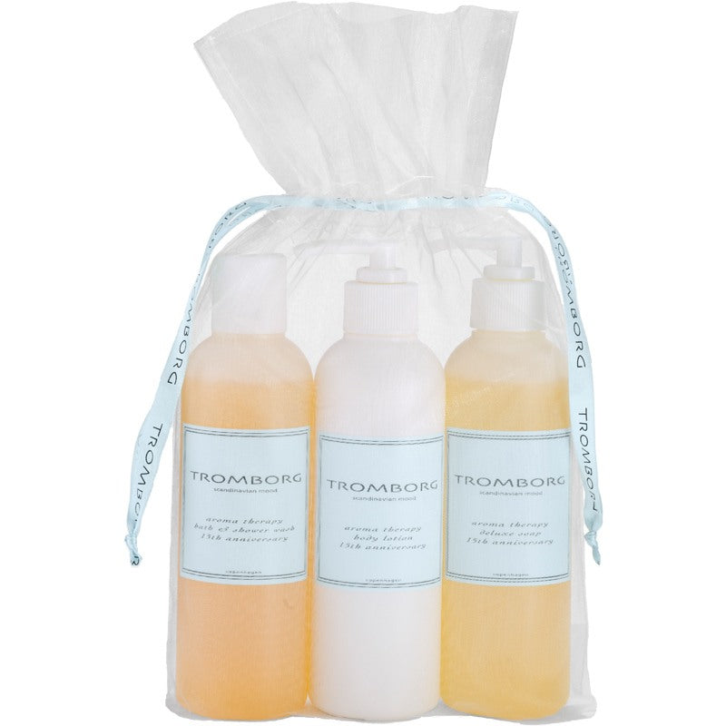 Tromborg 15th anniversary set m. bodylotion, bath &amp; showerwash og deluxe soap - Full Size